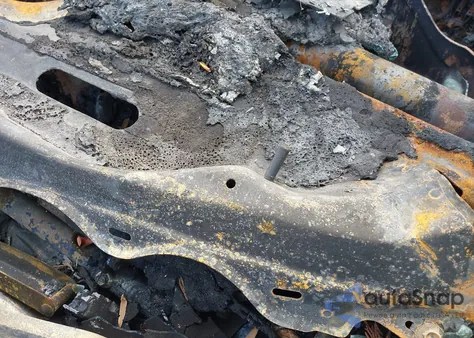 2005 Honda Accord 2.4 Lx z USA, uszkodzony, nr VIN 3HGCM56455G712677